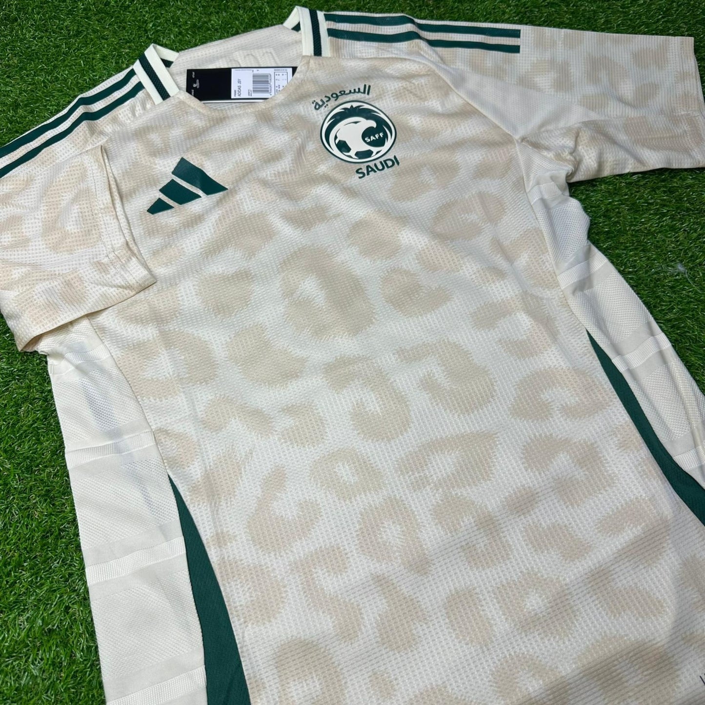 SAUDI AWAY WC FV