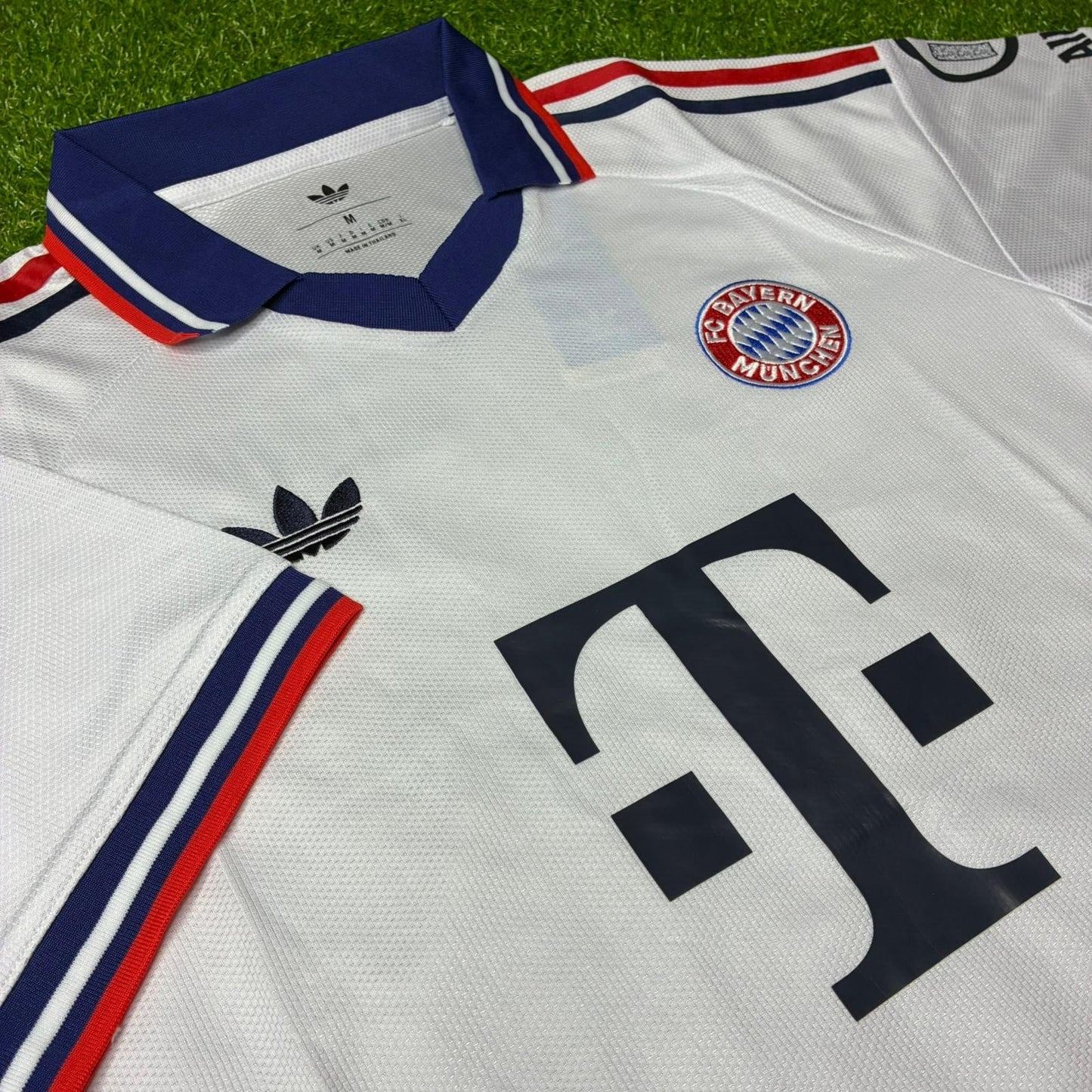 BAYERN AWAY 2026/27 FV